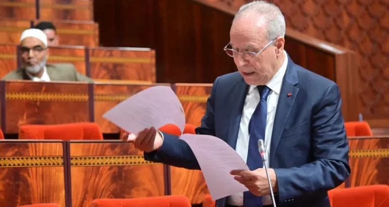 الأوقاف تدعو القيمين الدينيين إلى احترام قراءة الحزب الراتب وعدم التغيب عن المساجد مداخلة أحمد التوفيق وزير الأوقاف والشؤون الإسلامية حول أداء الدولة لزيادة 1400 درهم عن الحجاج