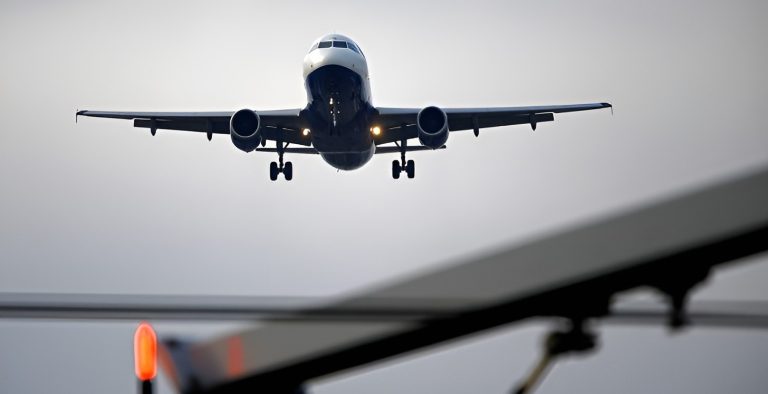 لتسهيل تنقل مغاربة العالم.. وزارة النقل ترخص لـ52 شركة طيران خلال هذا الصيف