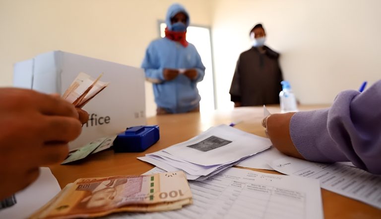 مجلس الحكومة يصادق على تعويض مؤقت لفائدة الأسر التي أوقِف دعمها الاجتماعي