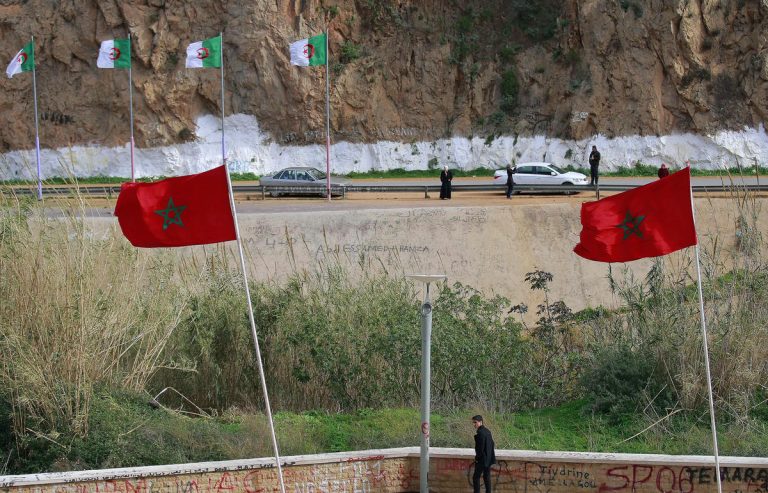 رابطة مغربية تدين قرار الجزائر طرد دبلوماسي مغربي
