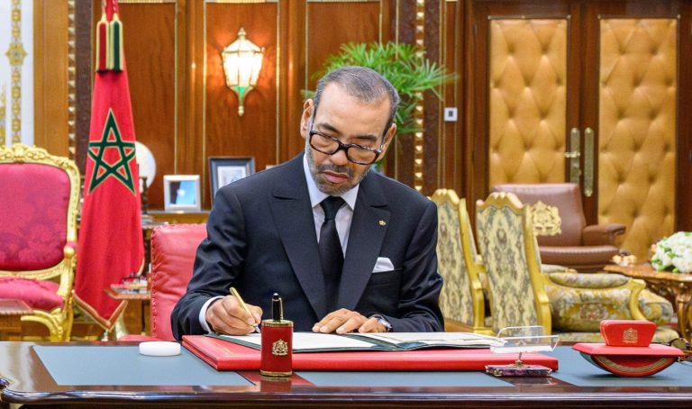 شراكات اقتصادية هامة.. هذه أبرز الاتفاقيات التي وقعها المغرب في 2024 وطنيا ودوليا محمد السادس