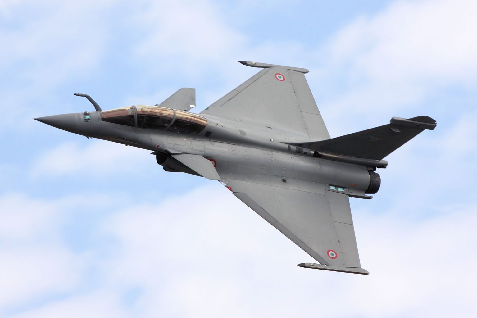 خبير عسكري يستبعد رواية “لكسبريس” ويتوقع ظفر المغرب بمقاتلات F-35 الأمريكية شقير يستبعد معطيات لكسبريس بخصوص صفقة الرافال الفرنسية ويتوقع ظفر المغرب بمقاتلات F-35 الأمريكية