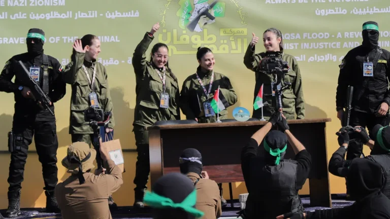 إسرائيل تنقض اتفاقها مع حماس وتمنع الفلسطينيين من التوجه لشمال غزة