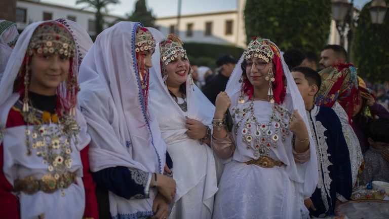 إيض يناير 2975.. احتفالات بالتراث الأمازيغي تعم جهات المغرب