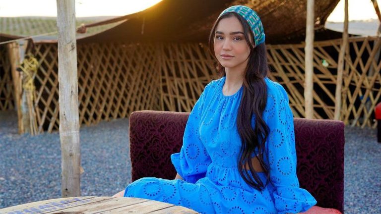 منى فتو: ريم فكري موهوبة ومعجبة بأدائها في التمثيل