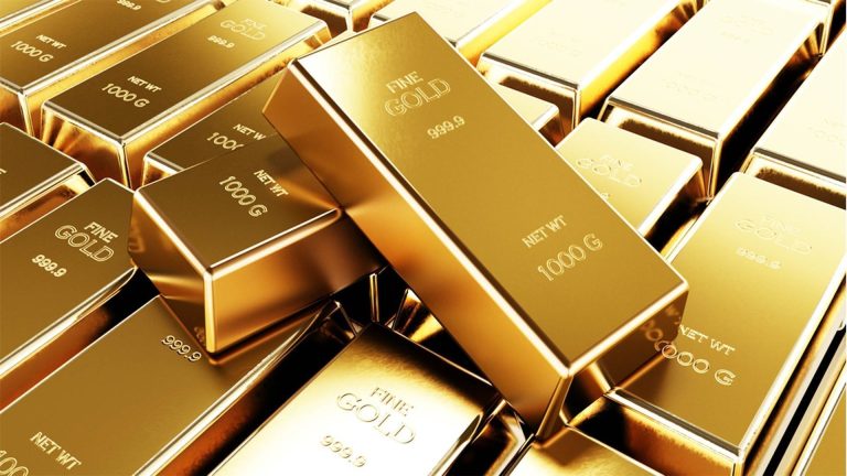 تراجع أسعار الذهب.. خبير اقتصادي يكشف لـ”سفيركم” أسباب ذلك