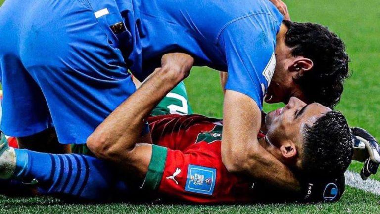 فيفا يختار بونو وحكيمي ضمن أفضل لاعبي مونديال الأندية