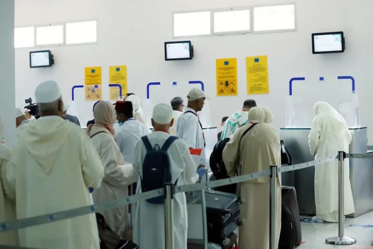 وزارة الأوقاف تعلن خفض تكلفة الحج لموسم 1446 هـ بـ3095 درهما