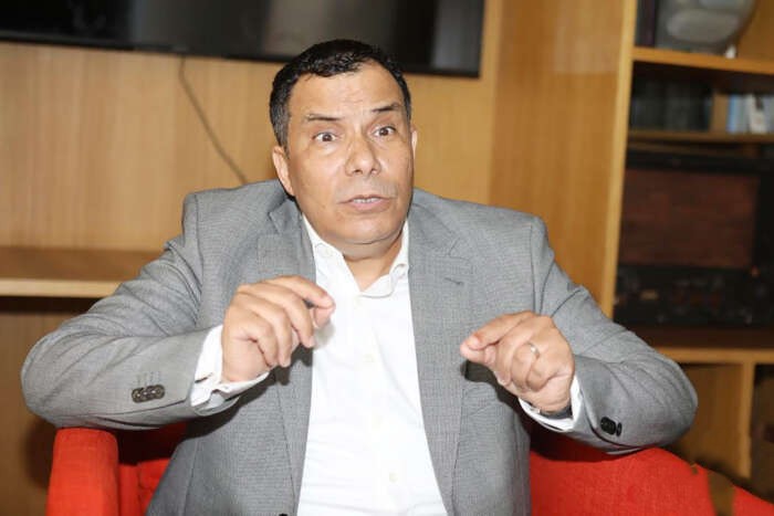 بن بيي: الفساد سرطان ينخر مؤسسات الدولة و”الفراقشية” يحكمون قطاع الصحة