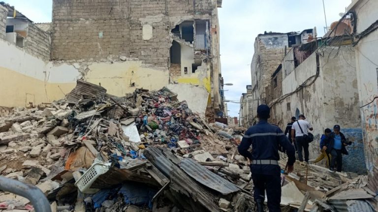 انهيار منزل بالمدينة القديمة للدار البيضاء يخلف قتيلين ومصابين اثنين