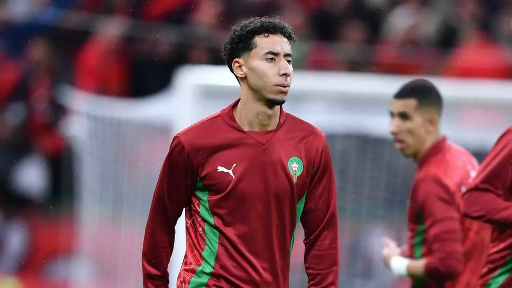 الركراكي يكشف سبب استبعاد أنس صلاح الدين عن مباراة زامبيا