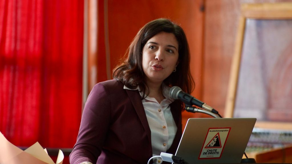 أهدت “الدكتوراه” لمعتقلي الريف.. سوجار: تقارب واقع الهجرة وتدعو لتجاوز المقاربة “الأمنية” الصرفة