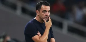 تشافي يتعهد بإعادة الفلسفة الهجومية إلى منتخب هولندا