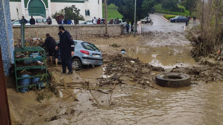 أبرزها فاجعة أوريكا.. الفيضانات بالمغرب: ندوب تسكن الذاكرة الجماعية للمغاربة