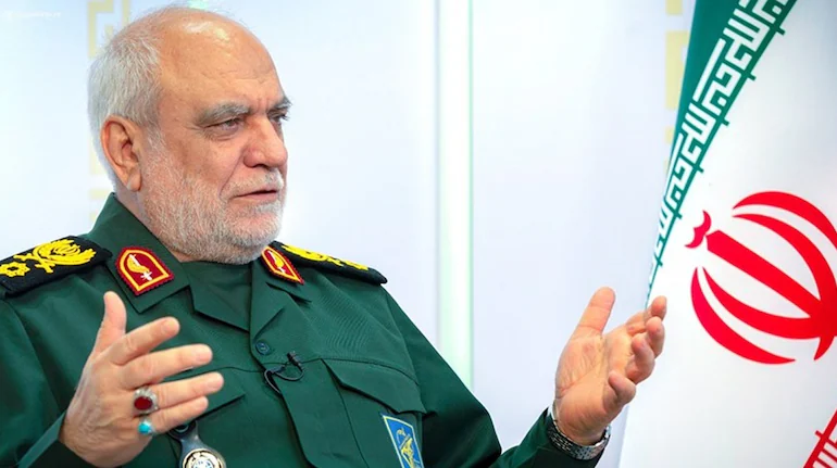 إيران تفقد رئيس استخبارات حرسها الثوري في ضربة إسرائيلية جديدة