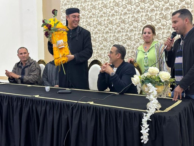 لخصم يطلب من أوزين طرده من الحركة الشعبية