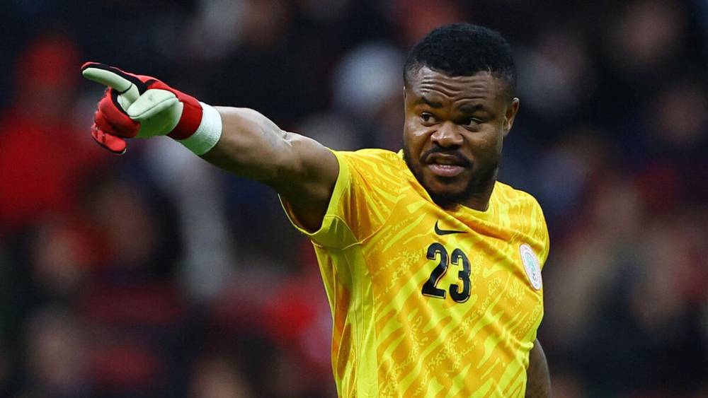 منتقدا مستوى الدوريات المحلية.. حارس نيجيريا: نريد الذهاب إلى المغرب وأوروبا