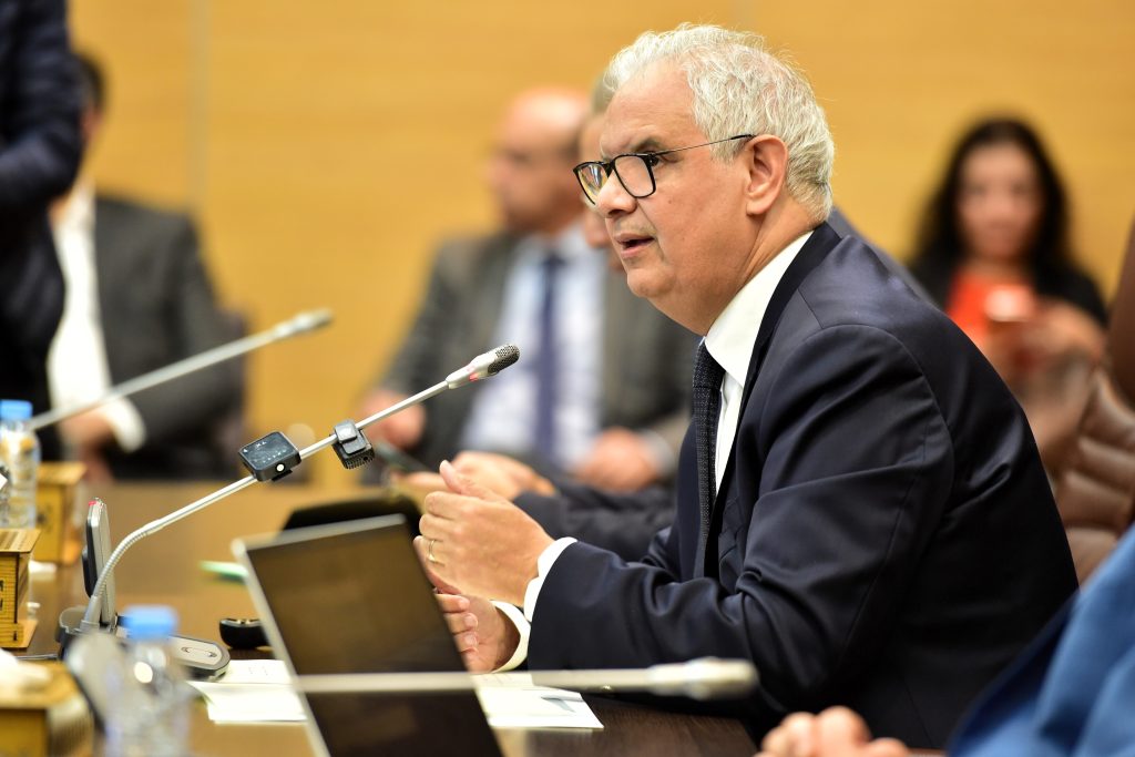 منصة حكومية تضع مشاريع التجهيز تحت المراقبة