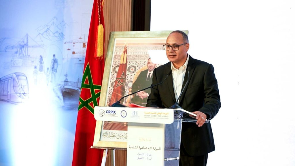 “94% من الاستثمار يبرمج من الرباط”.. خبراء يبرزون الحاجة للدولة الترابية الاجتماعية
