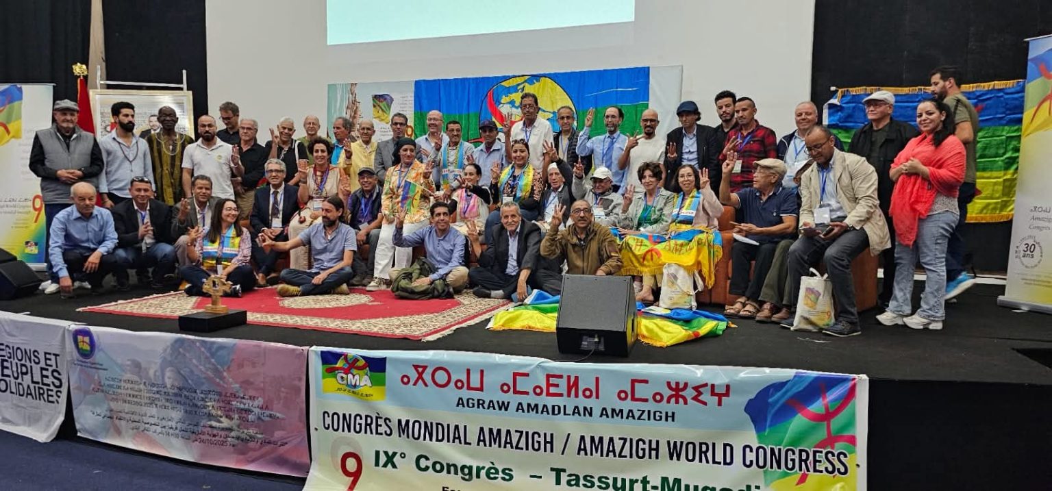 أموال القذافي في قلب الجدل.. تحقيق يفتح ملفات المؤتمر العالمي الأمازيغي