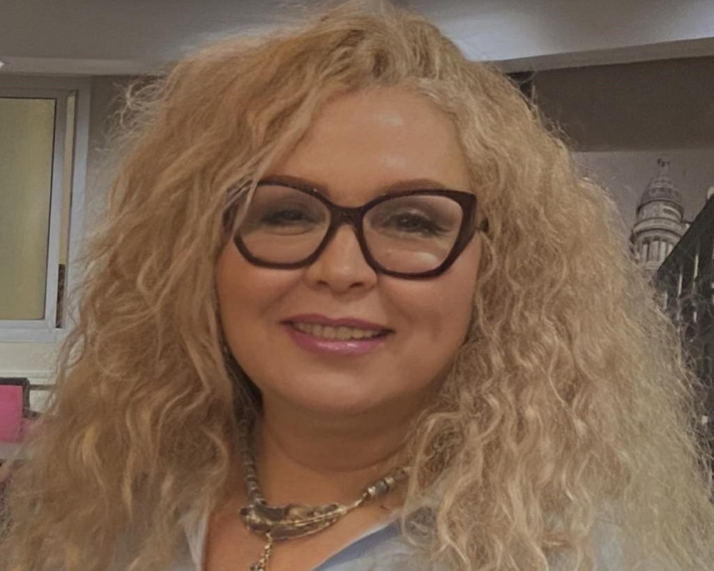 سلطة الموروث وأفق التحرر: أي وعي تصنعه المدرسة؟