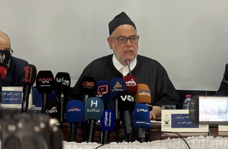 بنكيران: لا تخوفوني بجلالة الملك.. ولا تعلموني كيف أتعامل معه