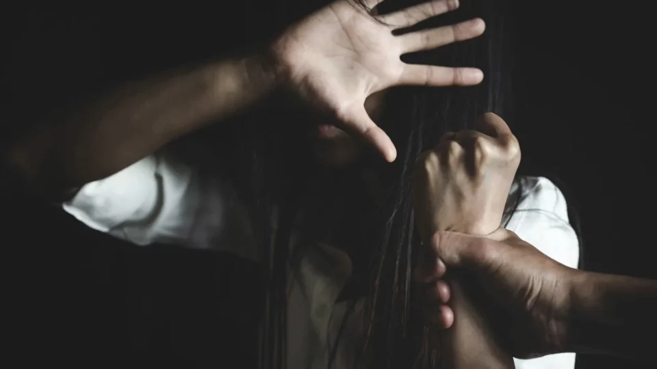 “ربيع الكرامة” يحذر من “وصم” قاصرات قرية با محمد ويدعو إلى محاسبة شبكات الاستغلال