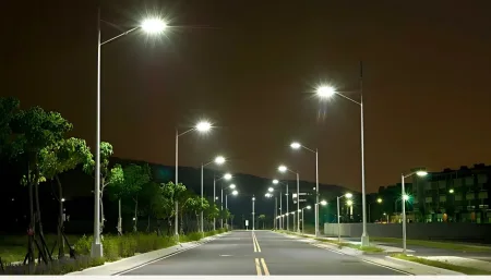 فاس تخفض استهلاك الإنارة العمومية إلى النصف