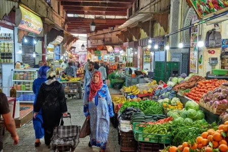 دراسة: نمو الاقتصاد المغربي لم ينعكس على معيشة الأسر