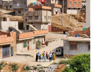 منازل قرب”الواد الحار”.. مطالب بالتحقيق في رخص بناء بتيفلت قبل وقوع الكارثة