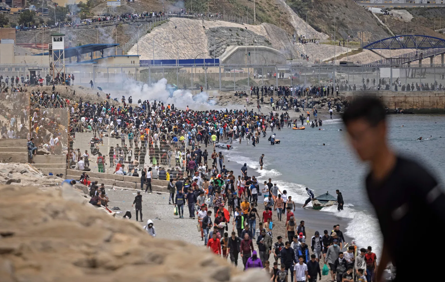 عاجل: إسبانيا والمغرب يتفقان على إعادة جميع المتسللين إلى سبتة المحتلة