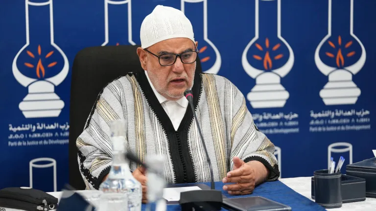 “البيجيدي” يطالب بتحقيق وطني حول أحداث سبتة ويدين الصمت الحكومي