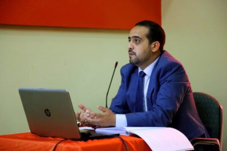 سبتة والهجرة.. المودني: الصحافة مسؤولة عن نقل الوقائع وليس تحويل المآسي إلى أدوات للصراع السياسي