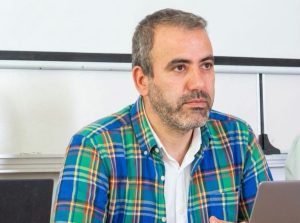 قضى أثناء إنقاذ طفلة من الغرق.. مطالب بالإبقاء على أجرة رجل تعليم لفائدة أسرته