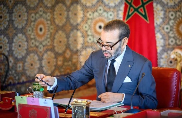 الملك محمد السادس يصدر عفوا عن 667 شخصا بمناسبة عيد الشباب