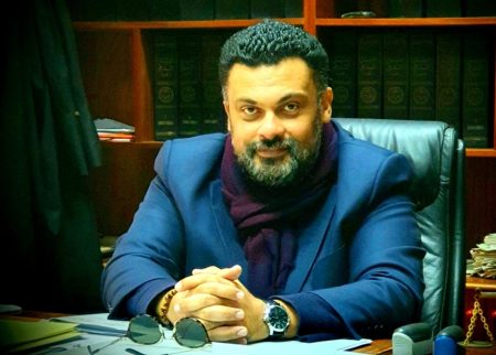 بعد اتهامات مهدوي.. المكتب السياسي لفيدرالية اليسار يُدافع عن تزكية عمر بنجلون