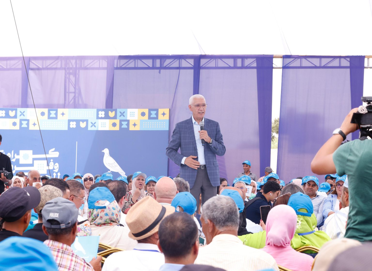 الطالبي العلمي يرد على المنصوري: أخنوش وأنا أسسنا “حركة لكل الديمقراطيين” ولا علاقة لنا بـ”البام”