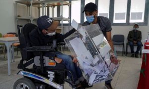 قرابة 60% سبق لهم التصويت.. الأشخاص في وضعية إعاقة حاضرون في الاقتراع وغائبون عن الأحزاب