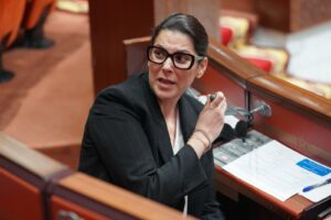 المنصوري تعرض برنامجها الحكومي عشية انتهاء أجل إيداع مشروع المالية