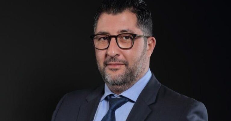 العجلي ينتقد تجميد قيمة المنحة الجامعية منذ العام 2019 ويصفها “بالمحنة”